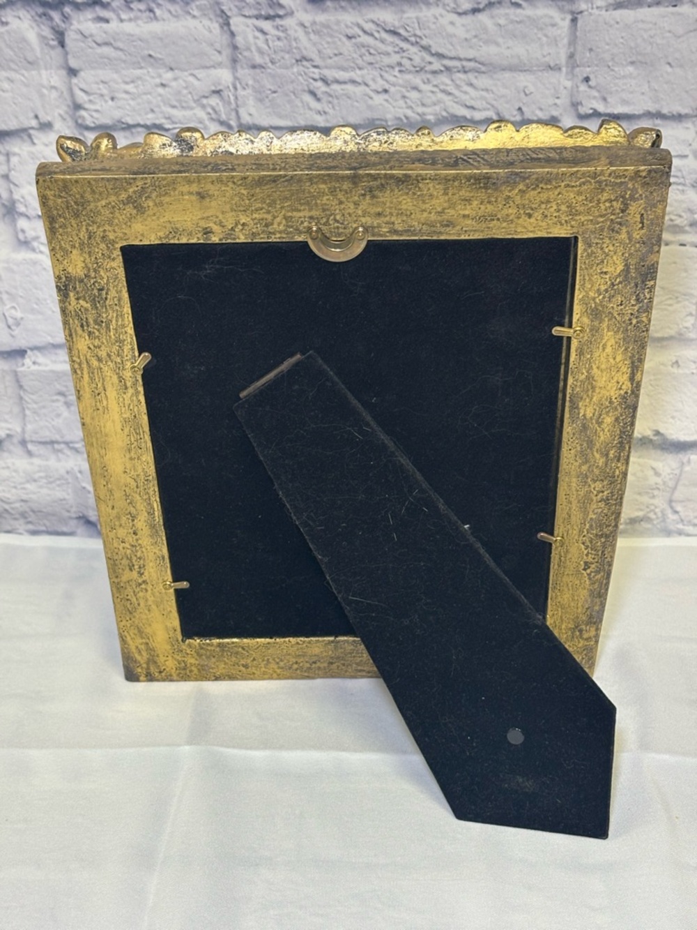 Antique Ornate Gold Gilt Baroque Style Picture Frame (11x13) Scroll Leaf Pattern - Picture 13 of 15